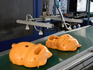 What are the key considerations in plastic molding processes