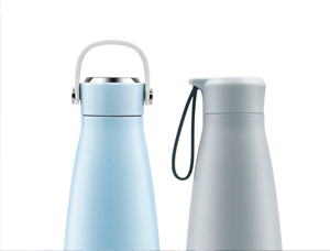 What are the advantages and disadvantages of painting and powder coating on the surface of thermos cup
