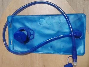 What does a sports water bag look like