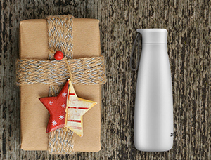 Why do drinking bottle become the preferred gifts for various holidays