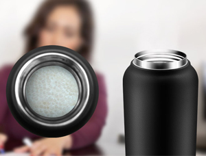 In the hot summer, what convenience can the thermos bring to us?