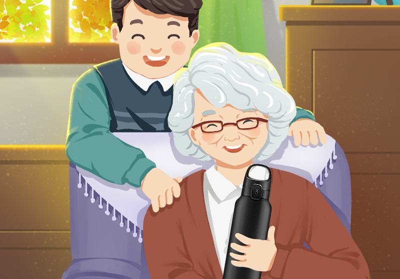 What is the future development trend of the water bottle market for the elderly