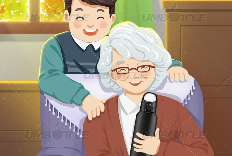 What are the wrong ways for seniors to use water bottle?